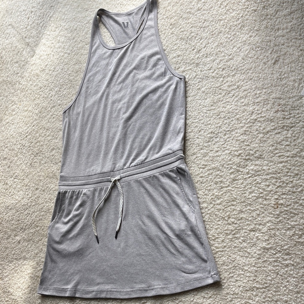 Vuori X-Sm grey racer back athletic dress pockets summer swimsuit coverup